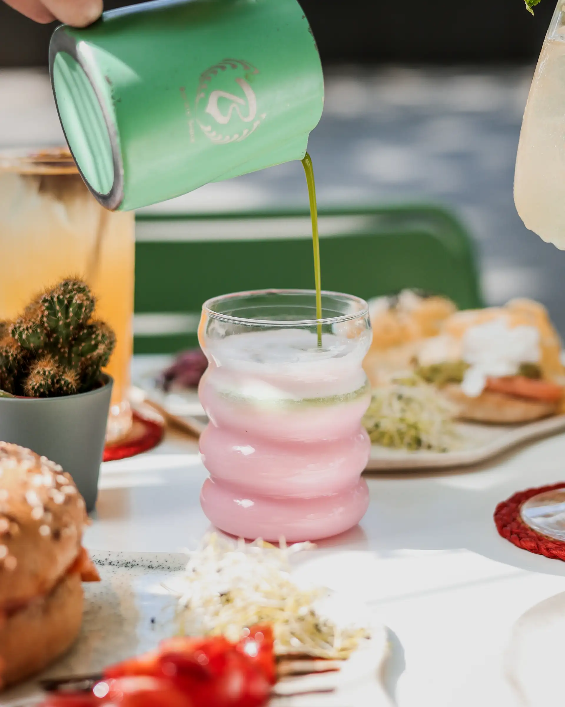 Smúz Lab ital készül a Smúz Caféban Budapesten