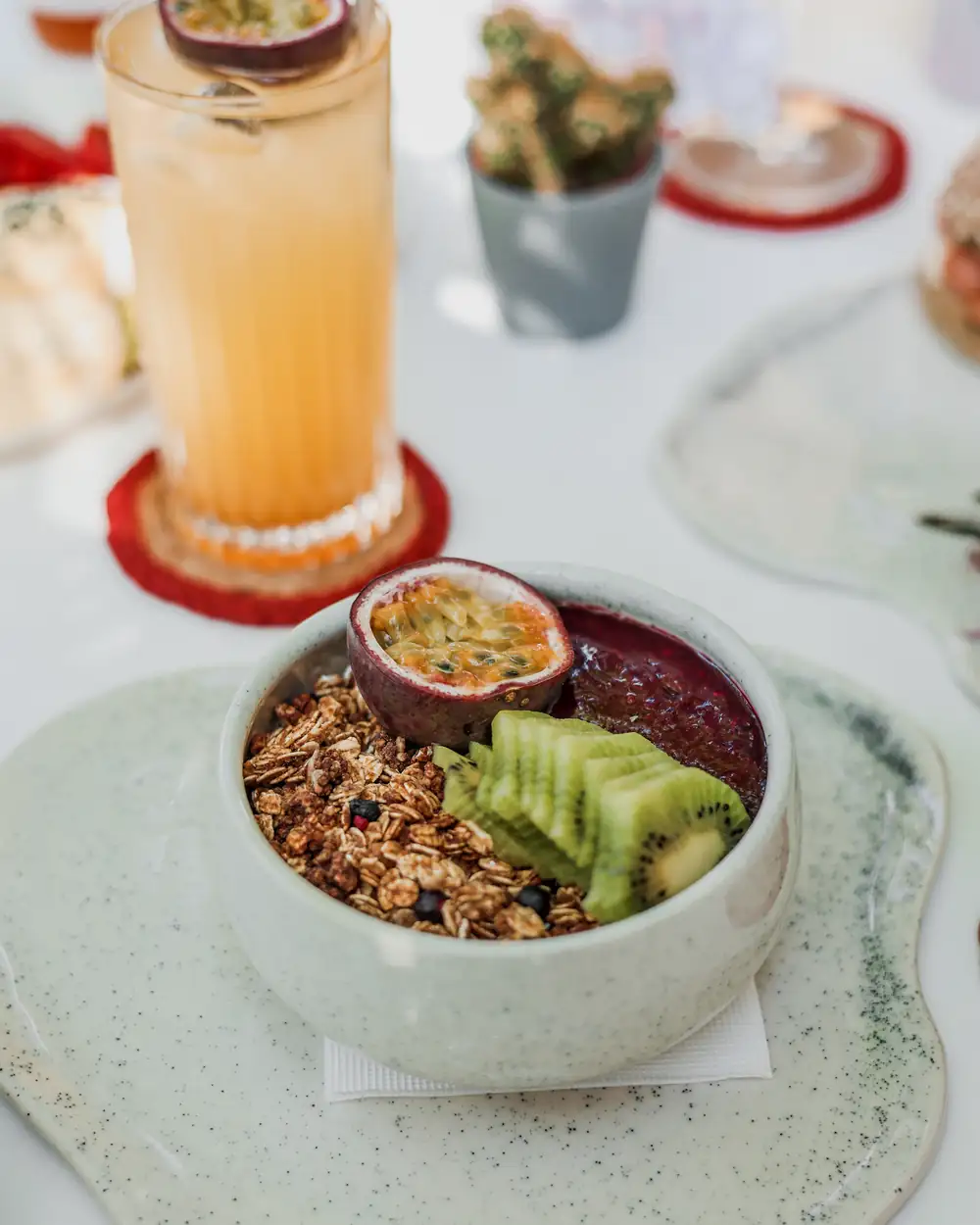 Smoothie bowl reggeli a Smúz Caféban Budapesten